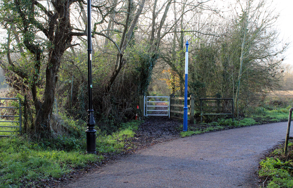 Cycle path going off to the right