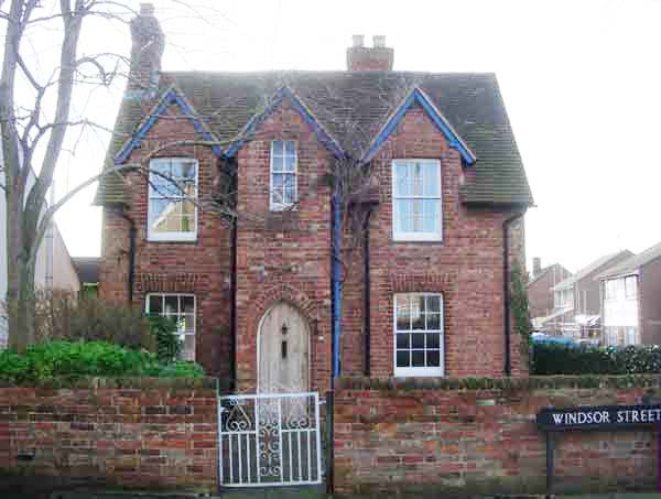 Teacher&rsquo;s House